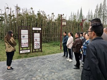 道行天下 德耀中华 ——李白纪念馆与市图书馆联合开展公民道德教育活动